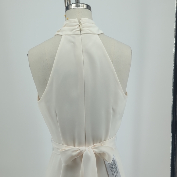 NWOT BCBGMAXAZRIA Halter Wide Leg Jumpsuit White Size 4 evening formal wedding - Picture 4 of 8